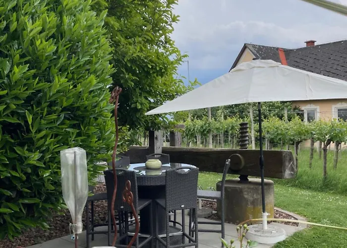 Weingut Giessauf-nell